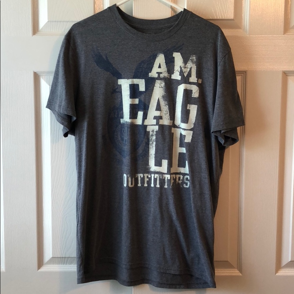 American Eagle grey shirt.